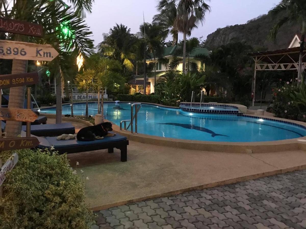 The Beach Boutique Resort Ban Pak Nam Pran Екстер'єр фото