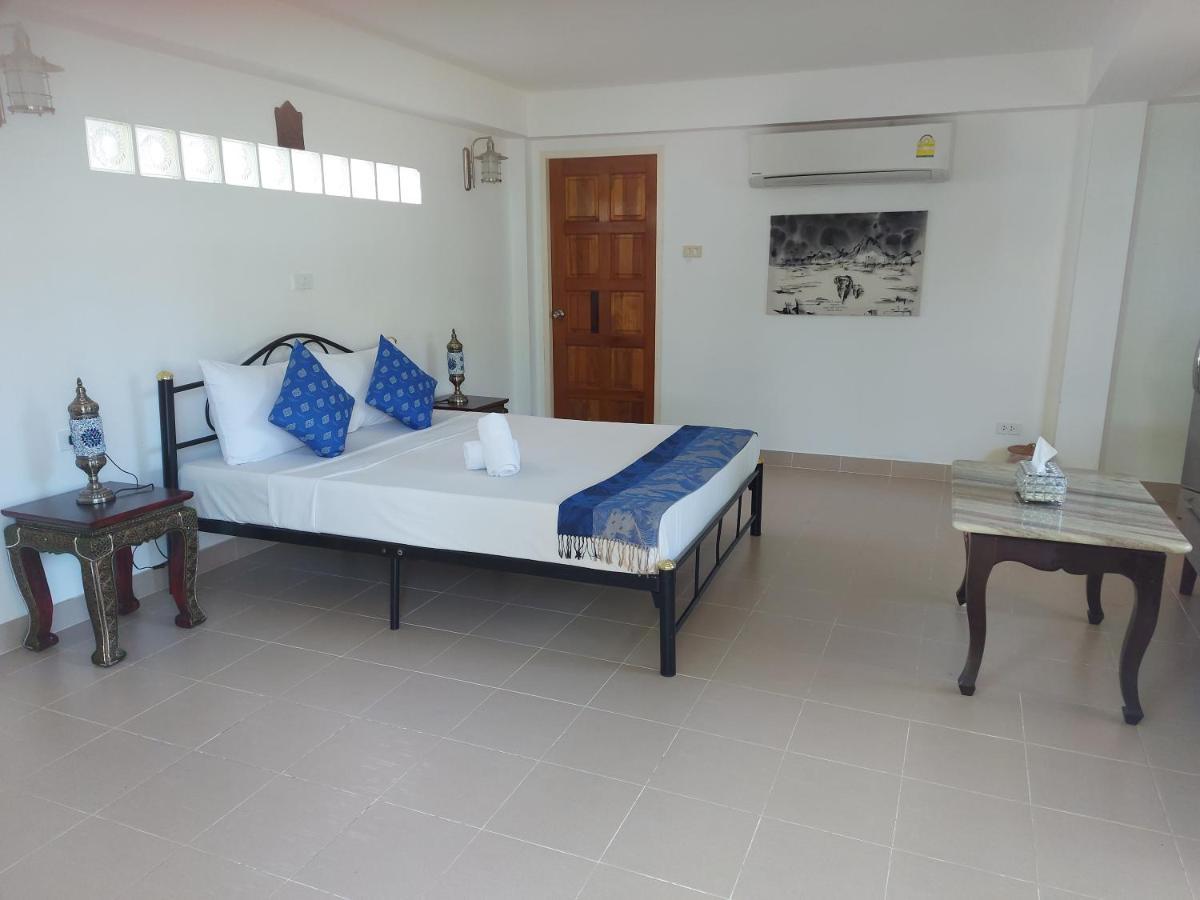 The Beach Boutique Resort Ban Pak Nam Pran Екстер'єр фото