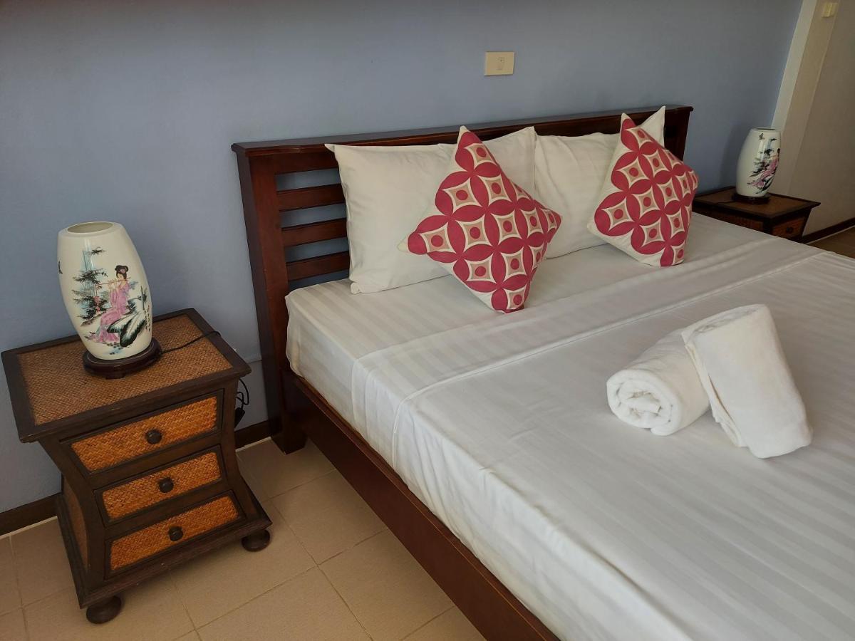 The Beach Boutique Resort Ban Pak Nam Pran Екстер'єр фото
